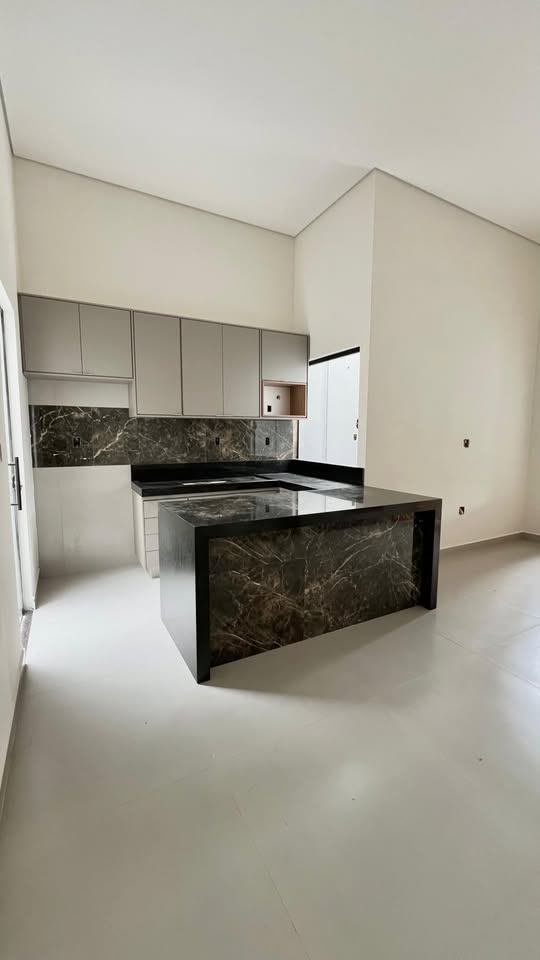 Vende-se CASA NOVA COM ARMÁRIOS PLANEJADOS - Imagem 3