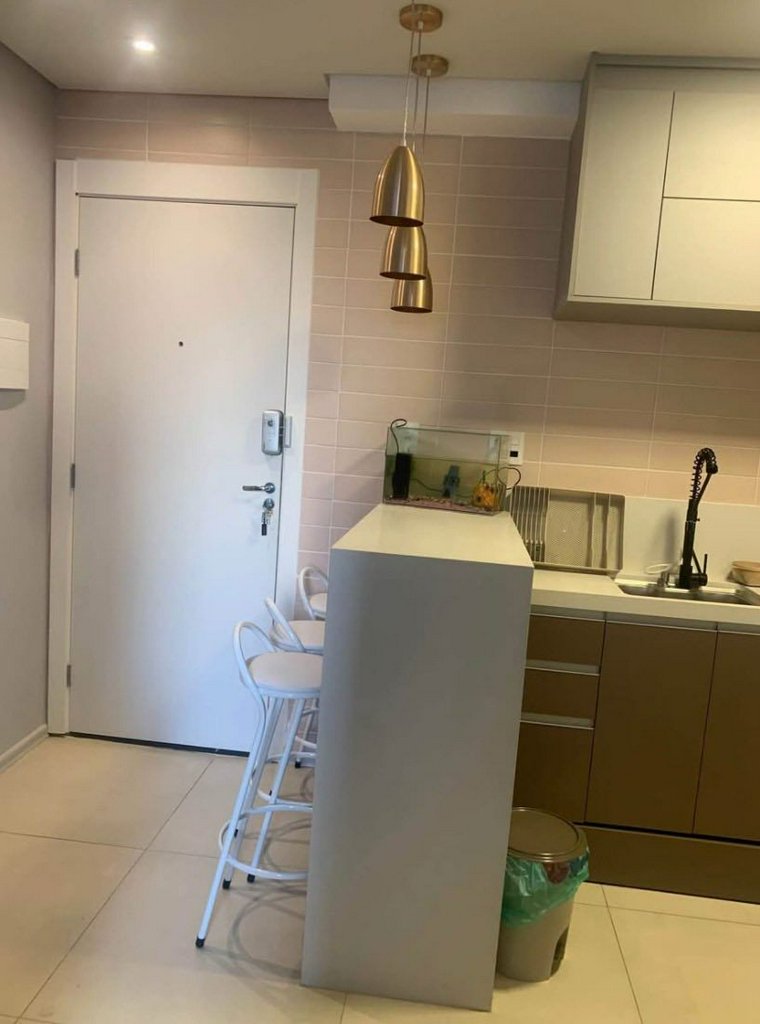 🏢 ALUGA-SE APARTAMENTO MOBILIADO – SETOR CENTRAL / GOIÂNIA