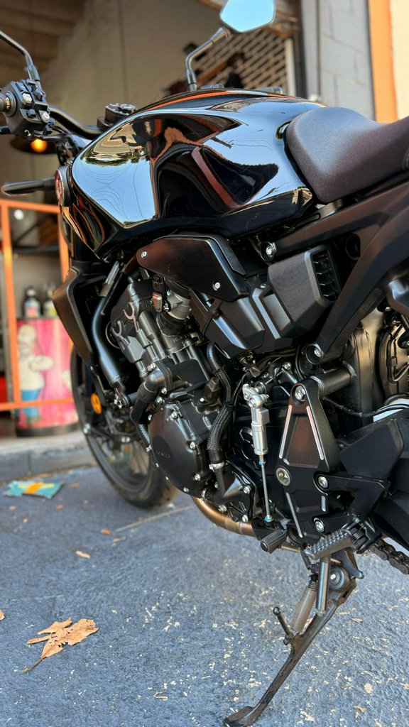 2023 Honda Cb 1000R black edition - Imagem 5